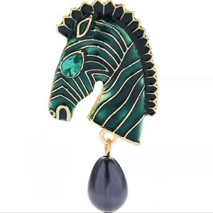 Zebra Head Pearl Drop Brooch